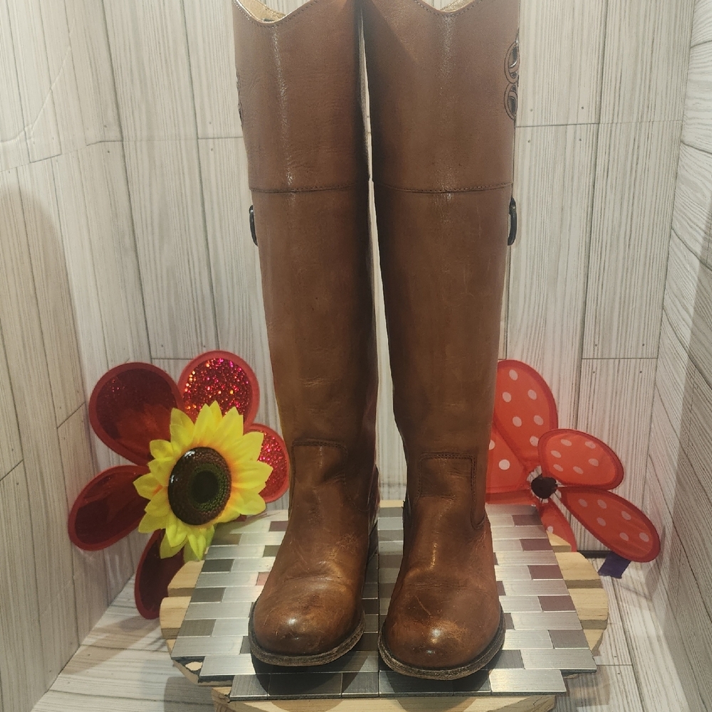 Frye Tan Leather‎ Label Detail - Picture 2 of 8